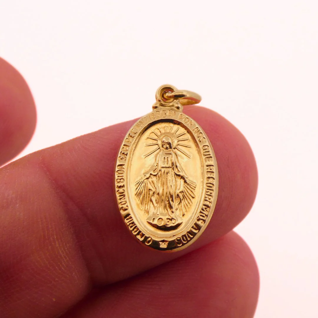 14k Gold Miraculous Medal Oval Pendant 0.5" X 0.8" - Image 3