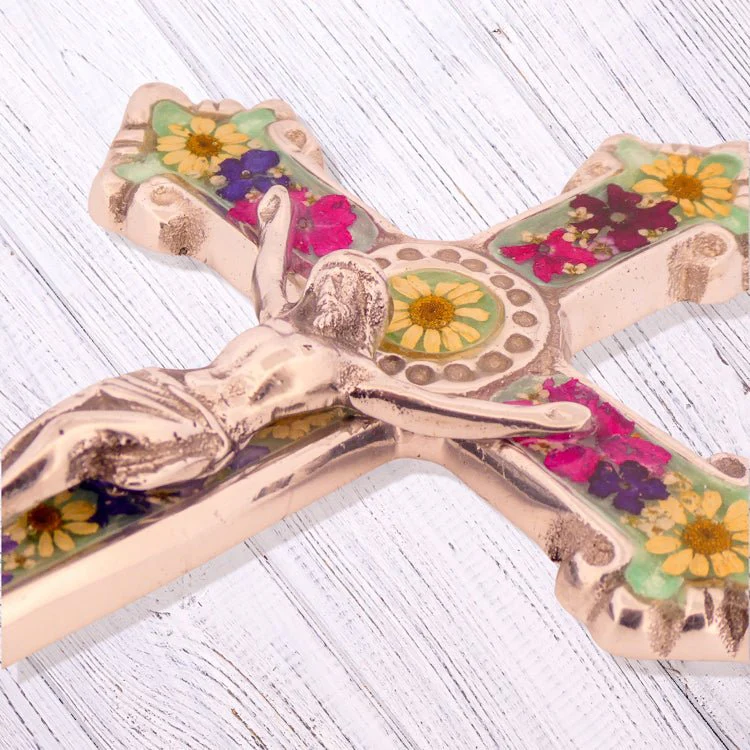 Baroque Wall Small Crucifix w/ Pressed Flowers 7.5" - Image 8