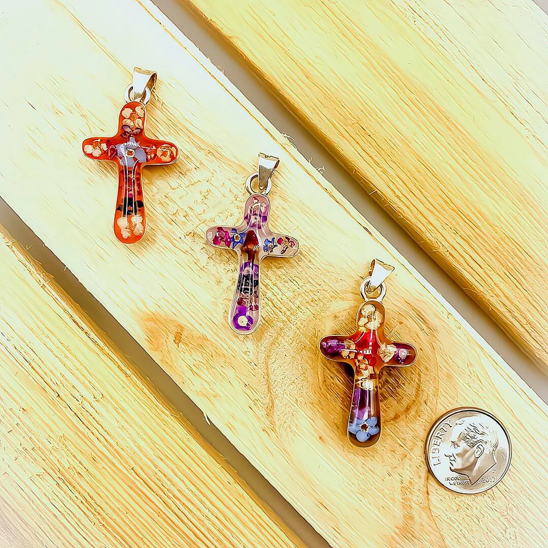 Cross Pendant w/ Pressed Flowers IV 18-inch - Image 3