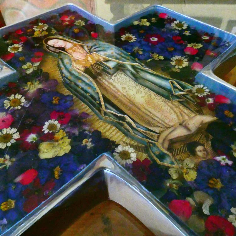 Virgen de Guadalupe Grand Wall Cross w/ Pressed Flowers 11" - Image 5