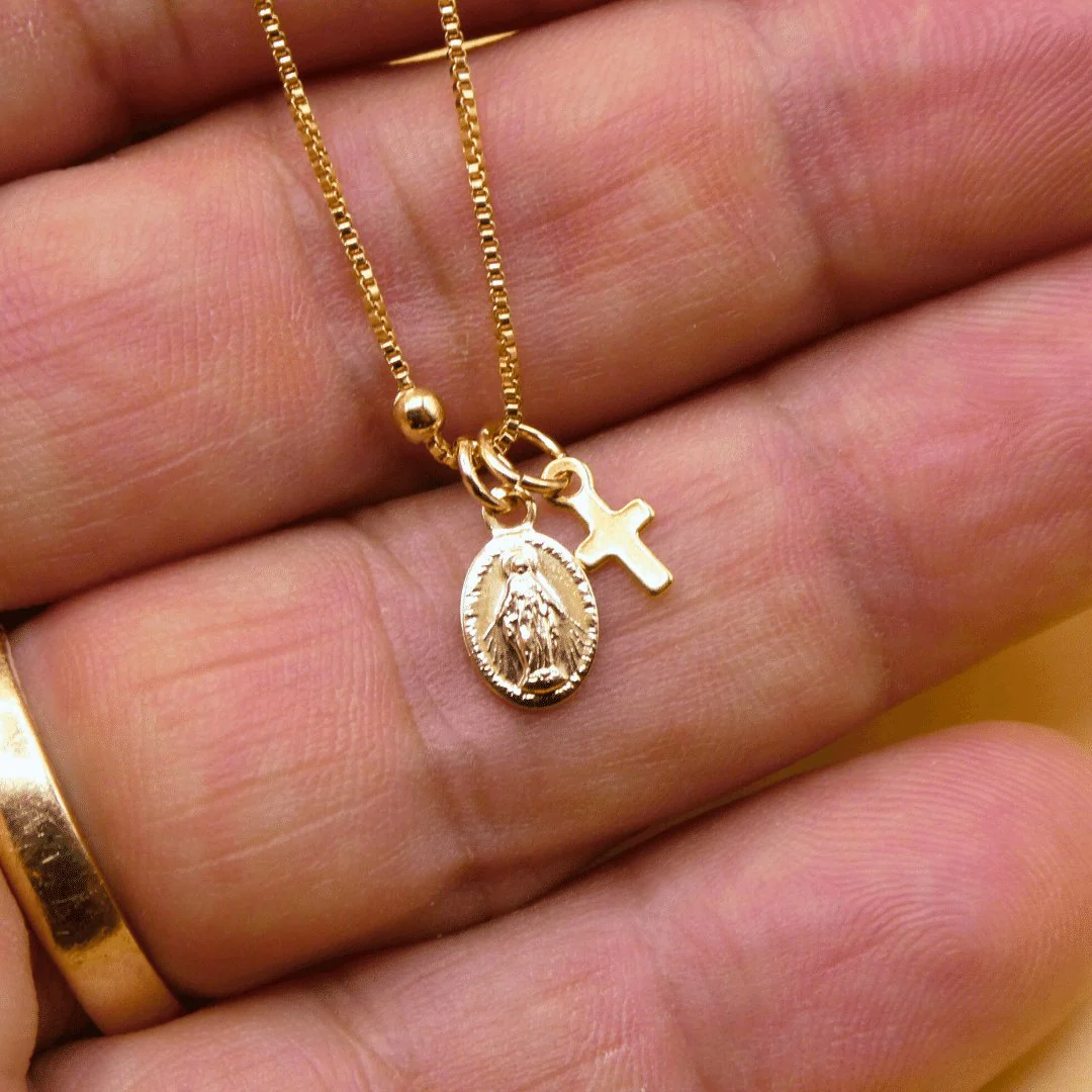Gold-Plated Dainty Virgin Mary Charm Beaded Necklace 18-inch - Image 3