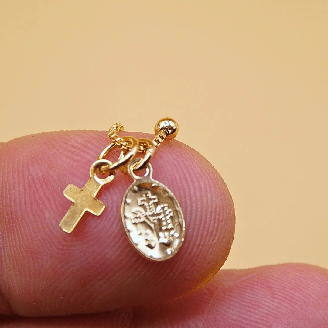 Gold-Plated Dainty Virgin Mary Charm Beaded Necklace 18-inch - Image 5