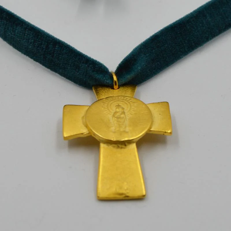 Gold-Plated Virgin Mary Cross Velvet Necklace 18-inch - Image 2