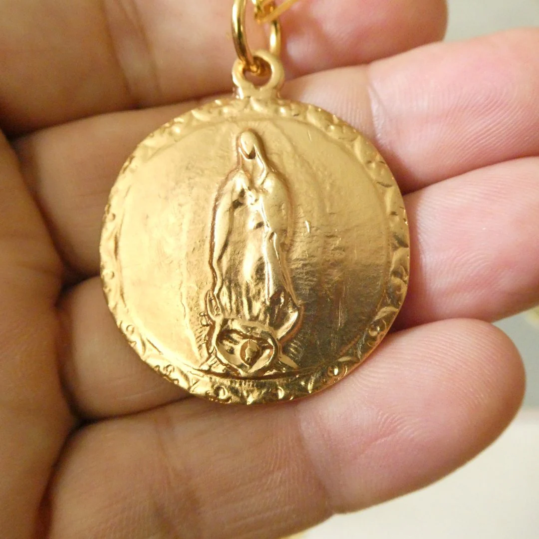 Gold-Plated Our Lady of Guadalupe & Sacred Heart Necklace 22-inch - Image 3