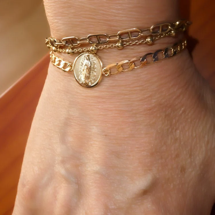 Gold Guadalupe Chain Bracelet 7.5-inch - Image 4