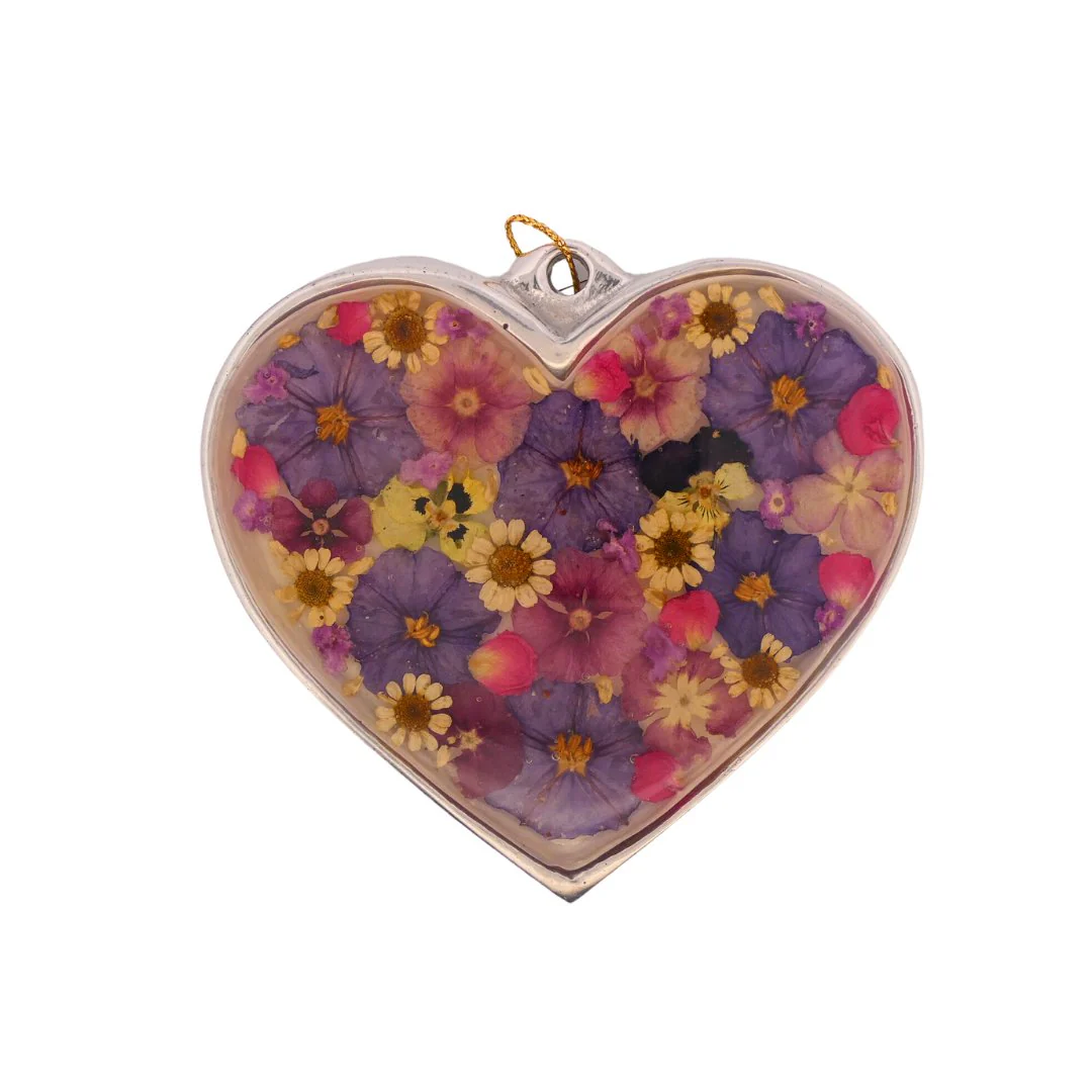Wall Heart-Shaped Frame w/ Pressed Flowers 4" x 3" - Image 4