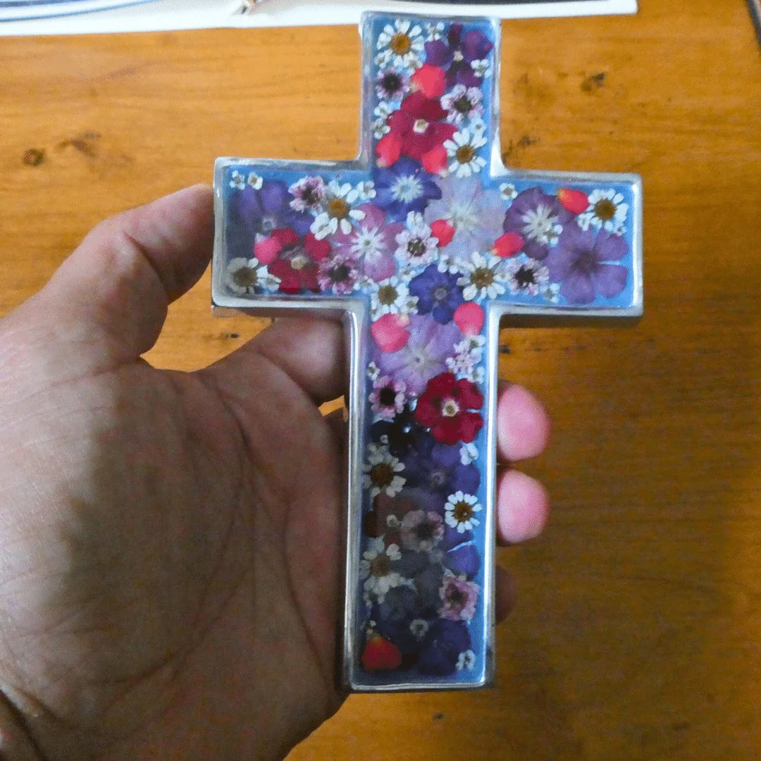 Pressed Flowers Wall Cross 6.5" - Image 3