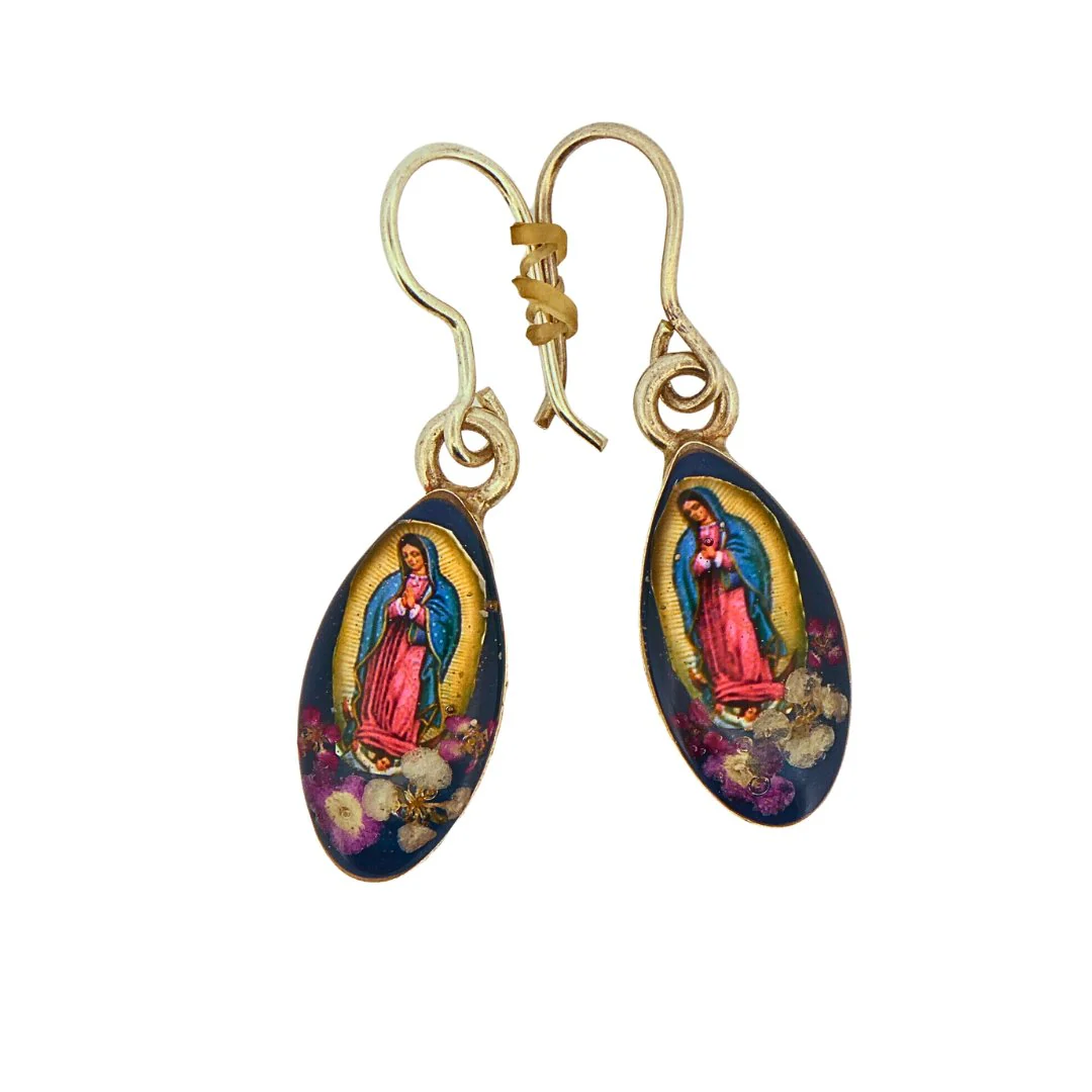 Guadalupe Earrings w/ Pressed Flowers - Image 7