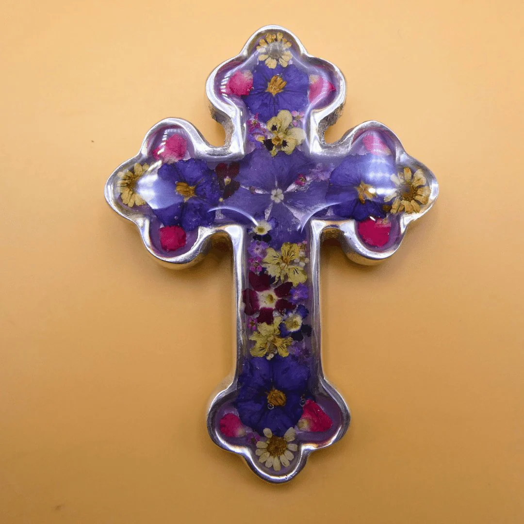 Small Baroque Cross w/ Pressed Flowers 4.5" - Image 12