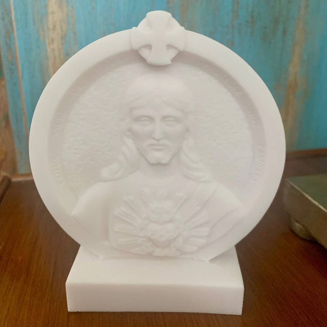 Alabaster Sacred Heart of Jesus Plaque 3.5" - Image 3