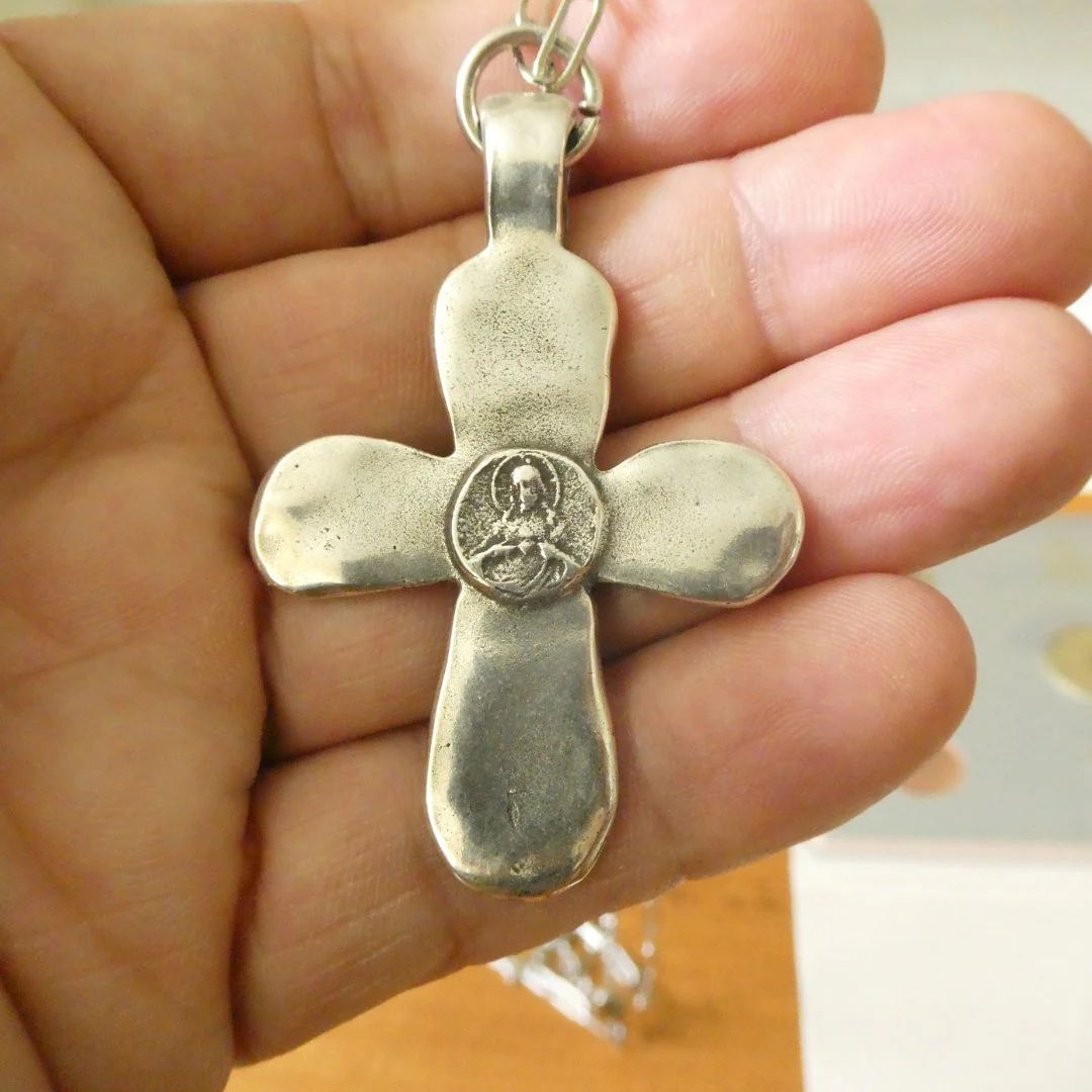 Silver-Plated Sacred Heart Cross Necklace 22-inch - Image 6