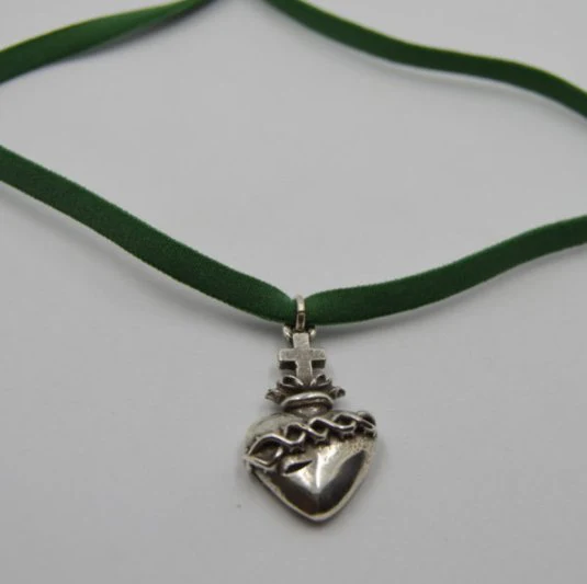 Silver-Plated Sacred Heart of Christ Necklace 22-inch - Image 8