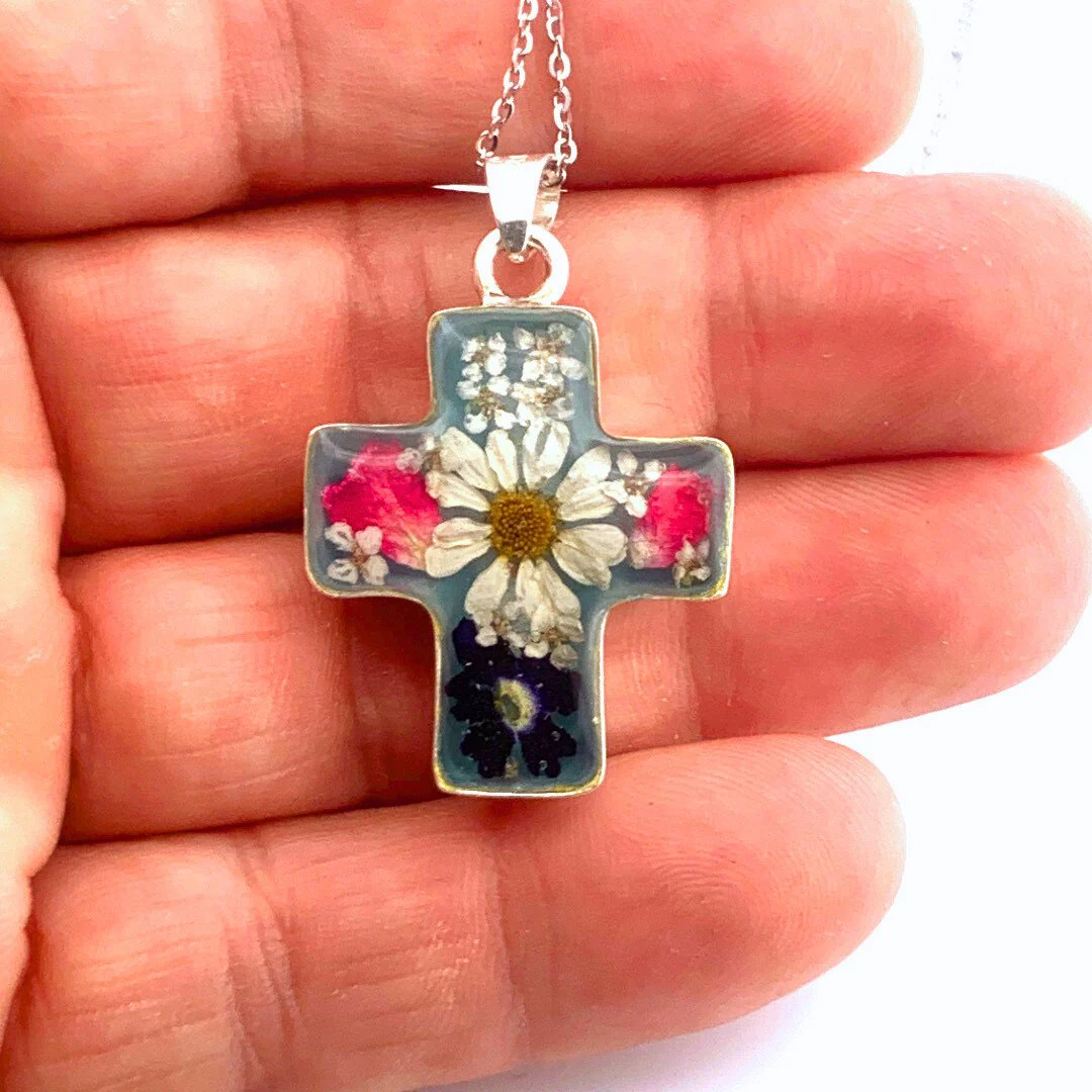 Thick Cross Necklace w/ Pressed Flowers 18-inch - Image 3
